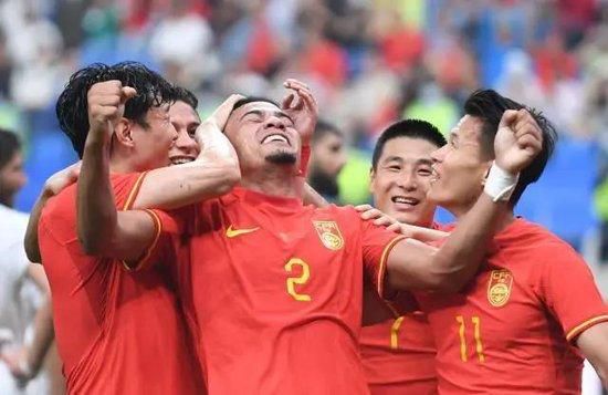 除单片场次之外，电影节还特别为“中土世界”影迷们策划了三部曲连续放映活动。