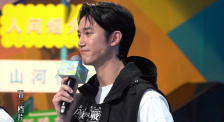 ”总之，好的宣发是给电影化淡妆，而不是给影片抹上浓妆，否则影片可能很难找到真正懂它，并且喜欢它的那一部分受众。